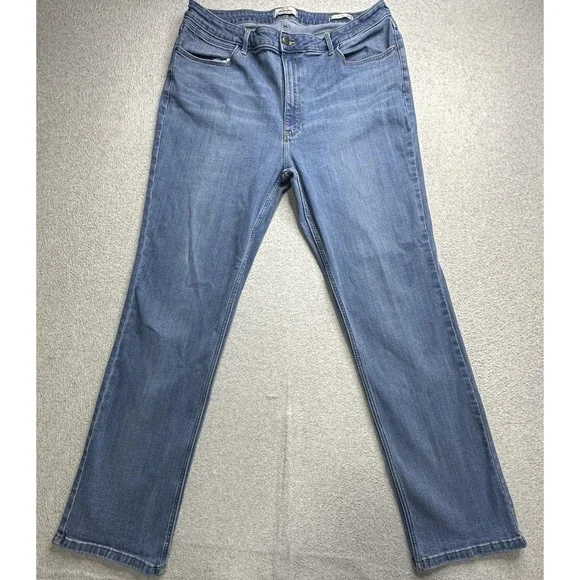 Wrangler Jeans Womens 18 Long Blue High Rise True Straight Stretch Denim Zip Fly